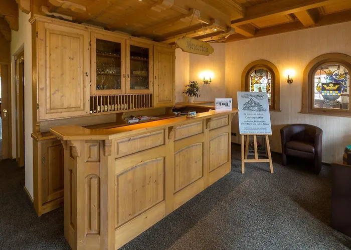 Hotel Restaurant Berghof 3*